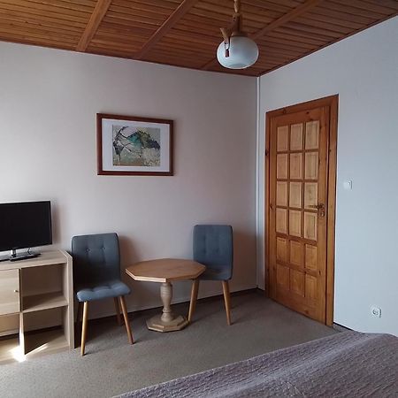 Pokoje Goscinne Kaja Kudowa-Zdrój Exterior foto